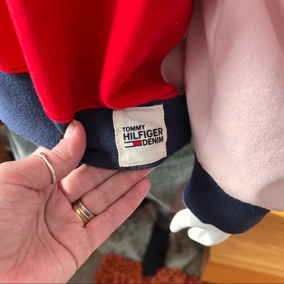 Tommy Hilfiger Colour Block Batwing Sweatshirt Comfy Awesomeness β€οΈπππ - Picture 4 of 9